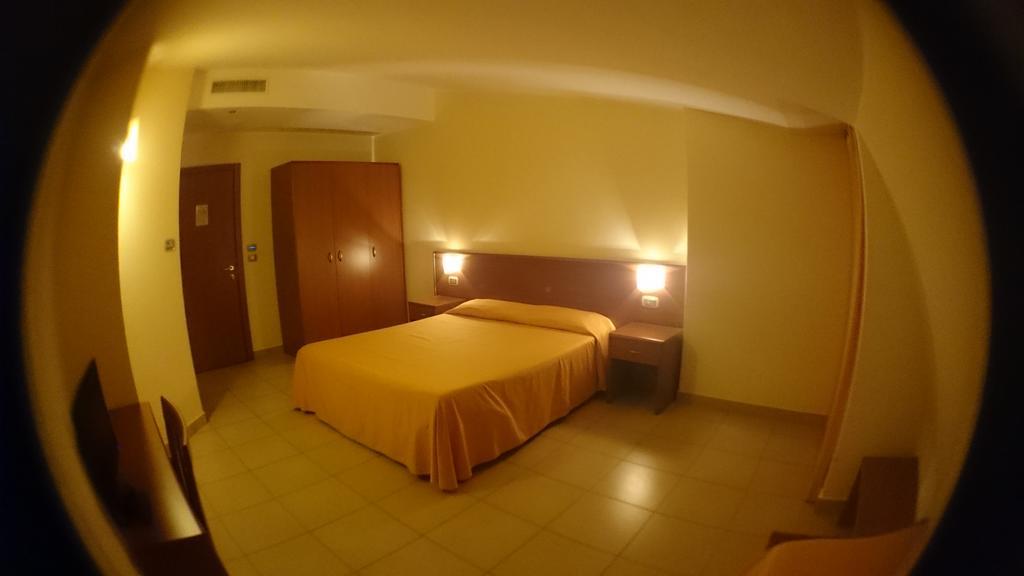 Hotel Sette E Mezzo Castelluccio Superiore Room photo